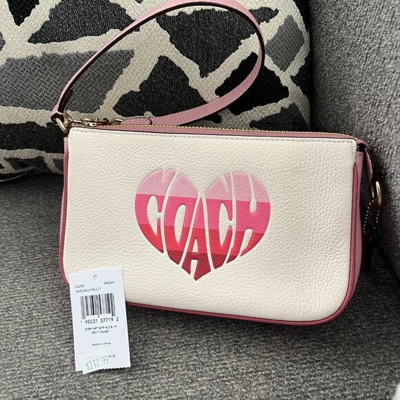 COACH NOLITA 19 Wristlet Chalk Pebbled Leather Stripe Heart Motif CA797 NWT - Picture 7 of 7